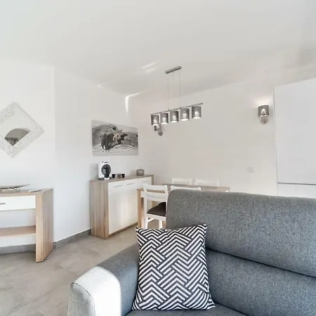 By The Sea -vr Apartment *